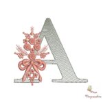Matriz de bordado – Alfabeto Lacinho Flores - Imagem 2