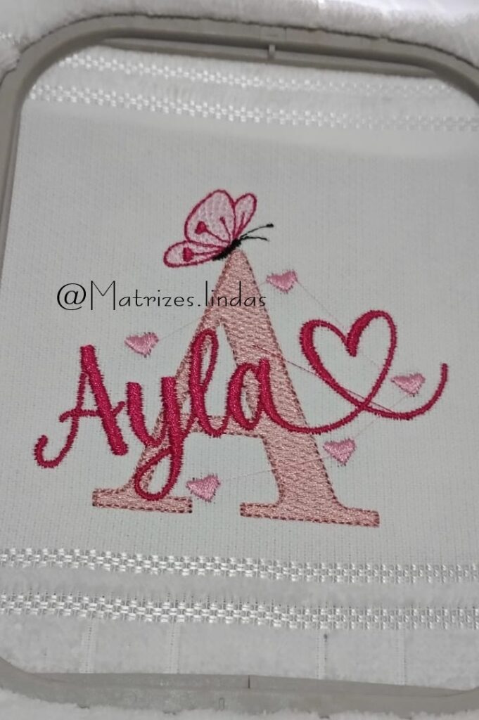 Matriz de bordado teste nome ayla pra bordar